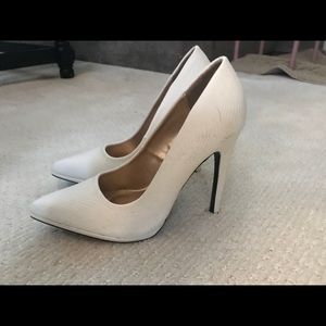 Women’s Pumps Size 7